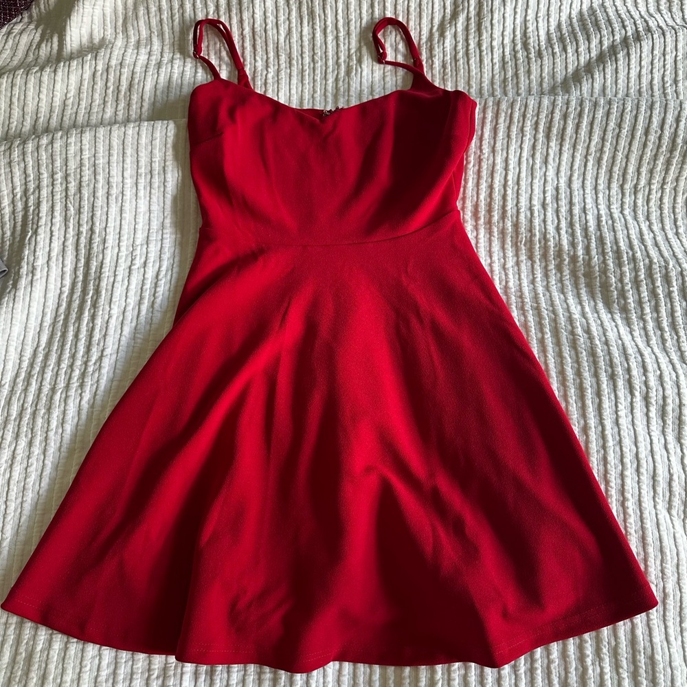 Lulus red dress